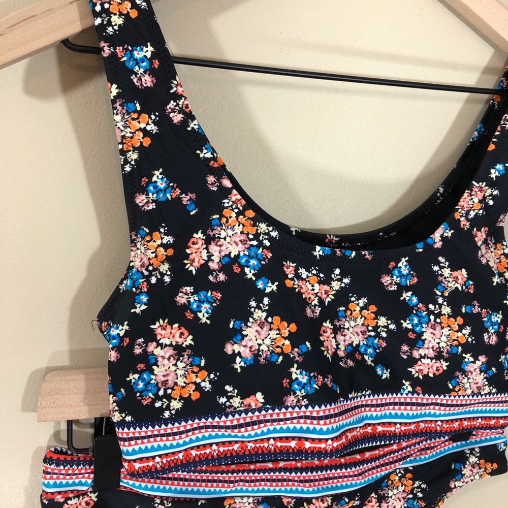 Cupshe Bikini - image 3